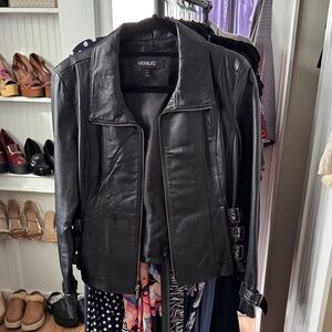 Vintage VENUS Sleek Black 100% Leather Jacket SzM